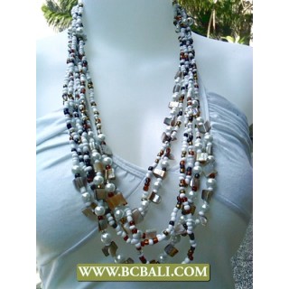 White Pearls and Shells Fashion Necklace with mix Beading